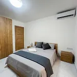 Appartamento Brand New Flat With A Yard In St Julians San Giuliano