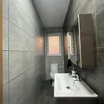 Appartamento Brand New Flat With A Yard In St Julians *