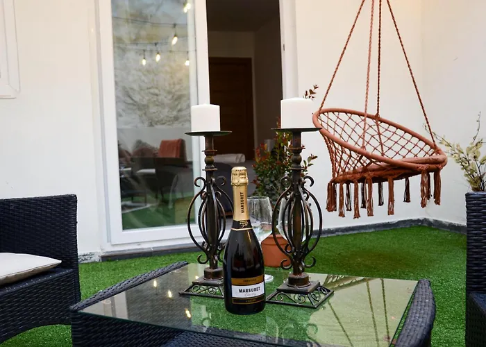 Apartament Brand New Flat With A Yard In St Julians